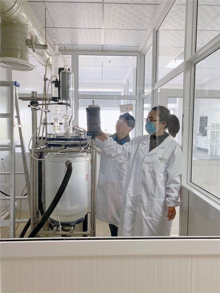 CAS 2706-90-3 Perfluoropentanoic Acid